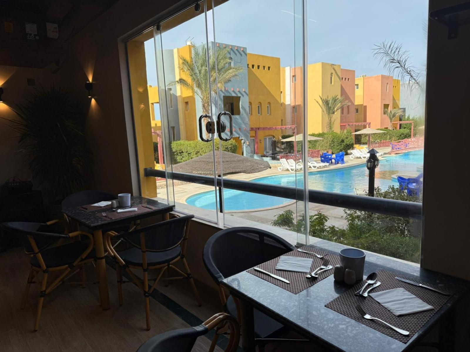 Vila Luxury 4br Sea View Aldora Resort, *