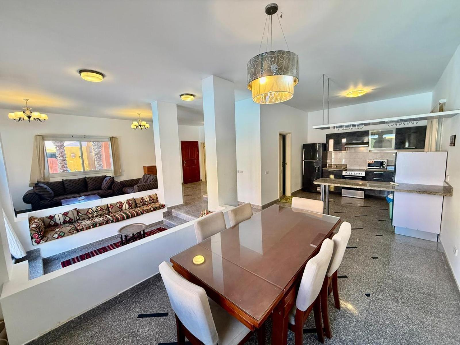 Luxury 4br Sea View Aldora Resort, *